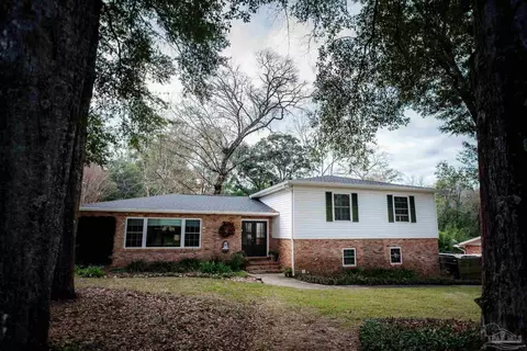 8683 Scenic Hills Dr, Pensacola, FL 32514