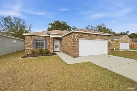 638 Saleta St, Pensacola, FL 32534