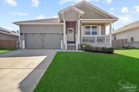 5855 Belmont Stakes Rd, Pensacola, FL 32526