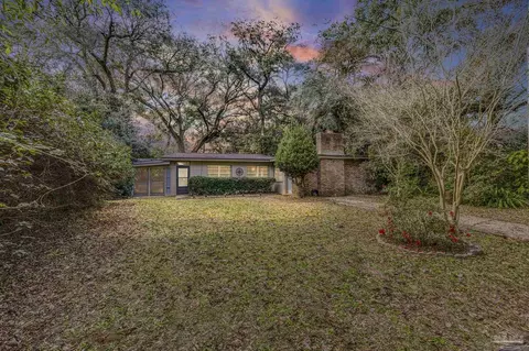 625 Edgecliff Dr, Pensacola, FL 32506