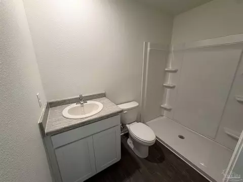 5703 Meadow Rd, Milton, FL 32583 photo 8