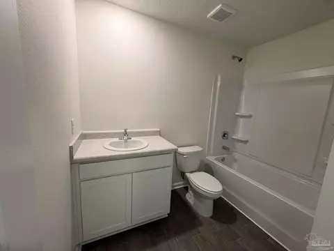 5705 Meadow Rd, Milton, FL 32583 photo 9