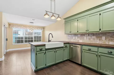 Kitchen - 3431 Ashmore Ln, Pace, FL 32571 photo 1 of 2