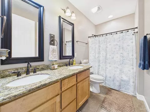 Bath - 3232 Southfork Dr, Pace, FL 32571 photo 10 of 12