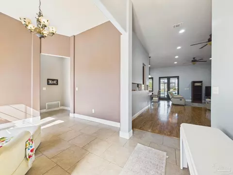 Entry Way - 3232 Southfork Dr, Pace, FL 32571 photo 4 of 7