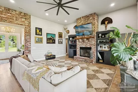 Living - 7664 Buffalo Ridge Rd, Pace, FL 32571 photo 3 of 4
