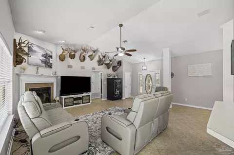 Living - 5658 Derby Dr, Pace, FL 32571 photo 2 of 3