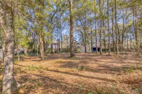 Exterior - 5658 Derby Dr, Pace, FL 32571 photo 10 of 11