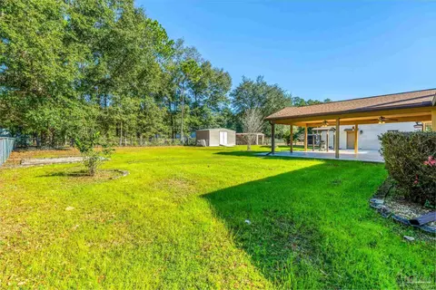 Exterior - 6590 Warren Rd, Milton, FL 32583 photo 8 of 10