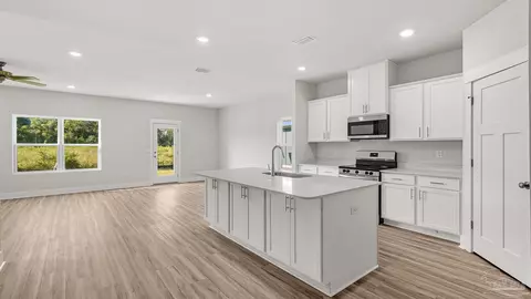 136 Albatross St, Cantonment, FL 32533 photo 9