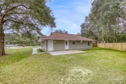 Exterior - 4373 Cecelia Ct, Pace, FL 32571 photo 4 of 12