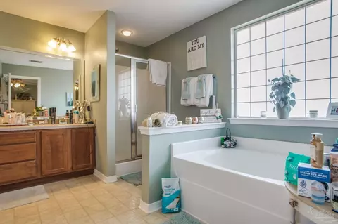 Bath - 4925 Spears St, Pace, FL 32571 photo 1 of 3