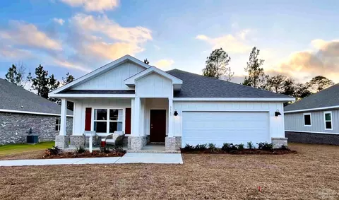 3455 Crossvine Cir, Cantonment, FL 32533