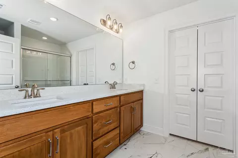 Bath - 9319 Salter Rd, Pace, FL 32571 photo 3 of 4