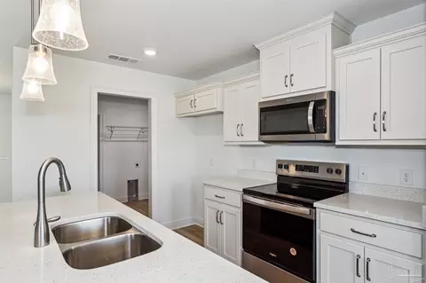 Kitchen - 9319 Salter Rd, Pace, FL 32571 photo 3 of 4