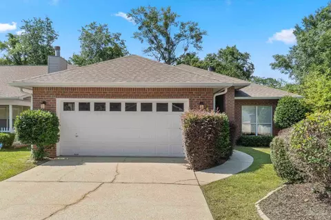 4516 Piper Glen Dr, Pensacola, FL 32514