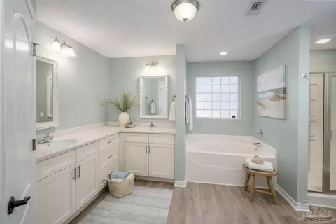 Bath - 4836 Timber Ridge Dr, Pace, FL 32571 photo 1 of 5