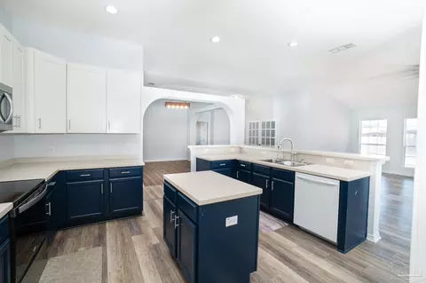 Kitchen - 4836 Timber Ridge Dr, Pace, FL 32571 photo 1 of 3