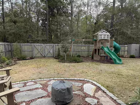 Exterior - 5109 Carley Ct, Milton, FL 32583 photo 9 of 9