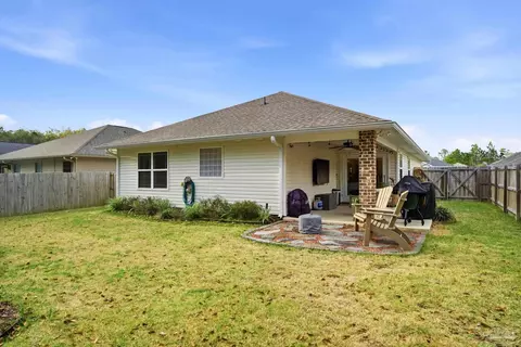 Exterior - 5109 Carley Ct, Milton, FL 32583 photo 7 of 9