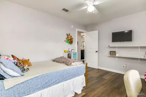 Bedroom - 4935 Andrea Ln, Pace, FL 32571 photo 1 of 7