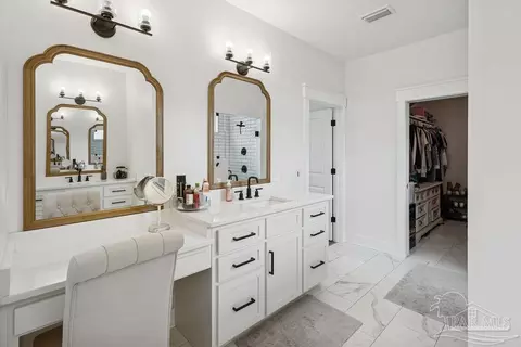 Bath - 6505 Drayton Hill Way, Pace, FL 32571 photo 2 of 4