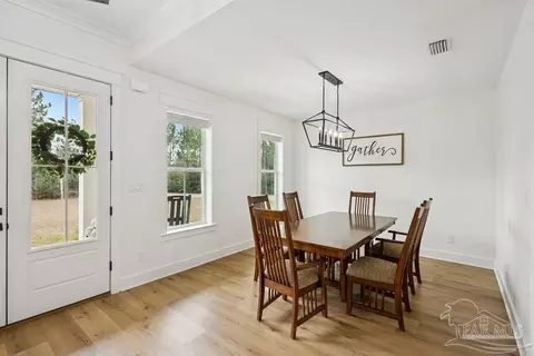 Dining - 6505 Drayton Hill Way, Pace, FL 32571 photo 1 of 2