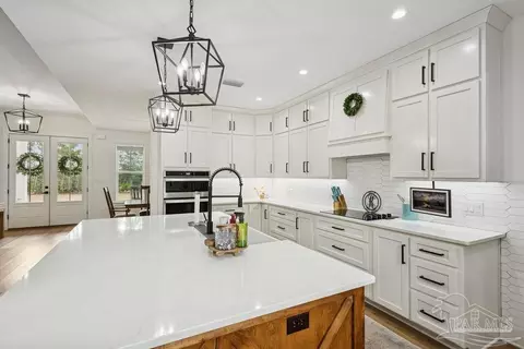 Kitchen - 6505 Drayton Hill Way, Pace, FL 32571 photo 3 of 3