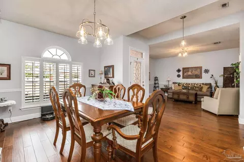 Dining - 3106 Cobblestone Dr, Pace, FL 32571 photo 2 of 8