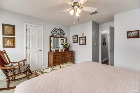 Bedroom - 3106 Cobblestone Dr, Pace, FL 32571 photo 9 of 10