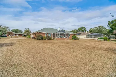 Exterior - 3106 Cobblestone Dr, Pace, FL 32571 photo 9 of 13