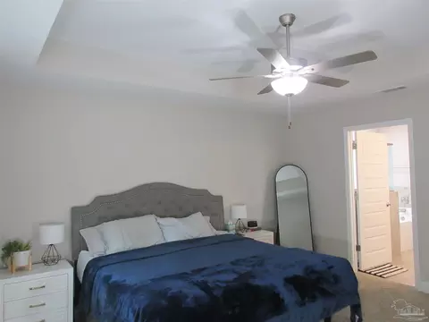 Bedroom - 6782 Beaudry Ln, Milton, FL 32570 photo 3 of 15