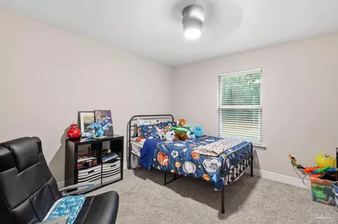 Bedroom - 6782 Beaudry Ln, Milton, FL 32570 photo 10 of 15