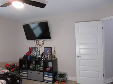 Bedroom - 6782 Beaudry Ln, Milton, FL 32570 photo 15 of 15