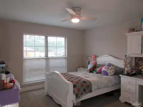 Bedroom - 6782 Beaudry Ln, Milton, FL 32570 photo 5 of 15