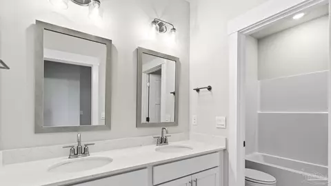 Bath - 5920 Greenfield St, Pace, FL 32571 photo 5 of 5