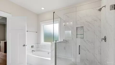 Bath - 5920 Greenfield St, Pace, FL 32571 photo 2 of 5