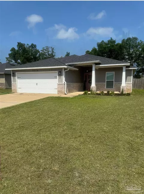 5710 Peach Dr, Milton, FL 32571