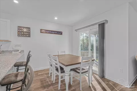 Dining - 1981 Rube Smith Rd, Jay, FL 32565 photo 1 of 1
