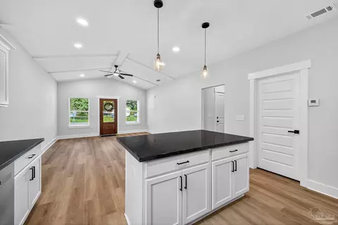 Entry Way - 2976 N 25th Ave, Milton, FL 32583 photo 7 of 19