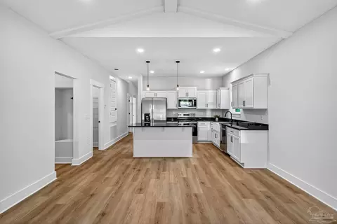 Entry Way - 2976 N 25th Ave, Milton, FL 32583 photo 6 of 19