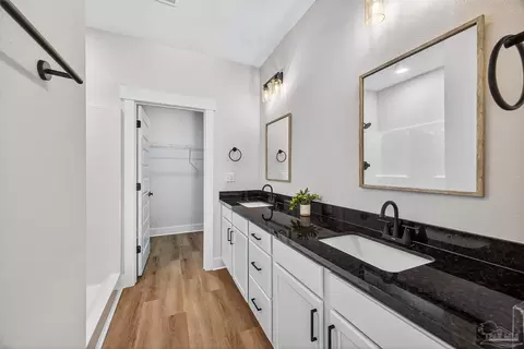 Entry Way - 2976 N 25th Ave, Milton, FL 32583 photo 14 of 19