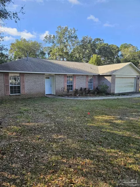 7705 W Jackson St, Pensacola, FL 32506