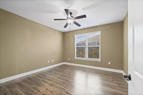 Bedroom - 7933 Silver Maple Dr, Milton, FL 32583 photo 1 of 8