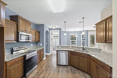 Kitchen - 7933 Silver Maple Dr, Milton, FL 32583 photo 1 of 2