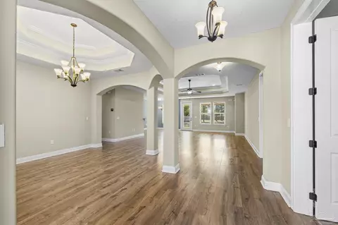 Entry Way - 7933 Silver Maple Dr, Milton, FL 32583 photo 3 of 7