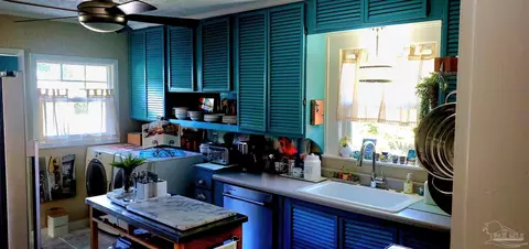 Kitchen - 1414 E Maxwell St, Pensacola, FL 32503 photo 2 of 3