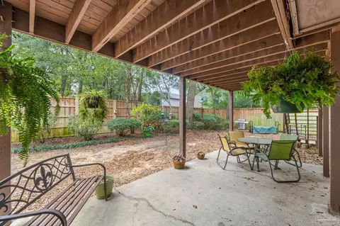 4831 E Olive Rd #1A, Pensacola, FL 32514