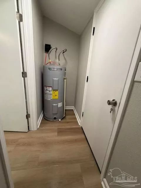 Entry Way - 284 Dolan Dr, Cantonment, FL 32533 photo 1 of 1