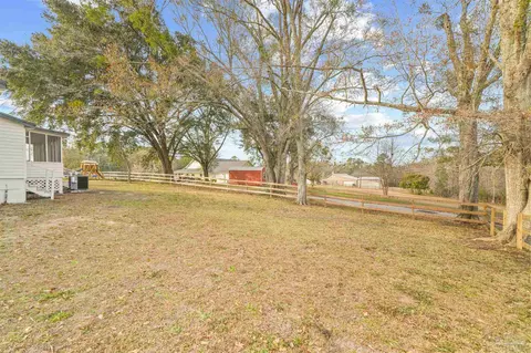 Exterior - 284 Dolan Dr, Cantonment, FL 32533 photo 6 of 10